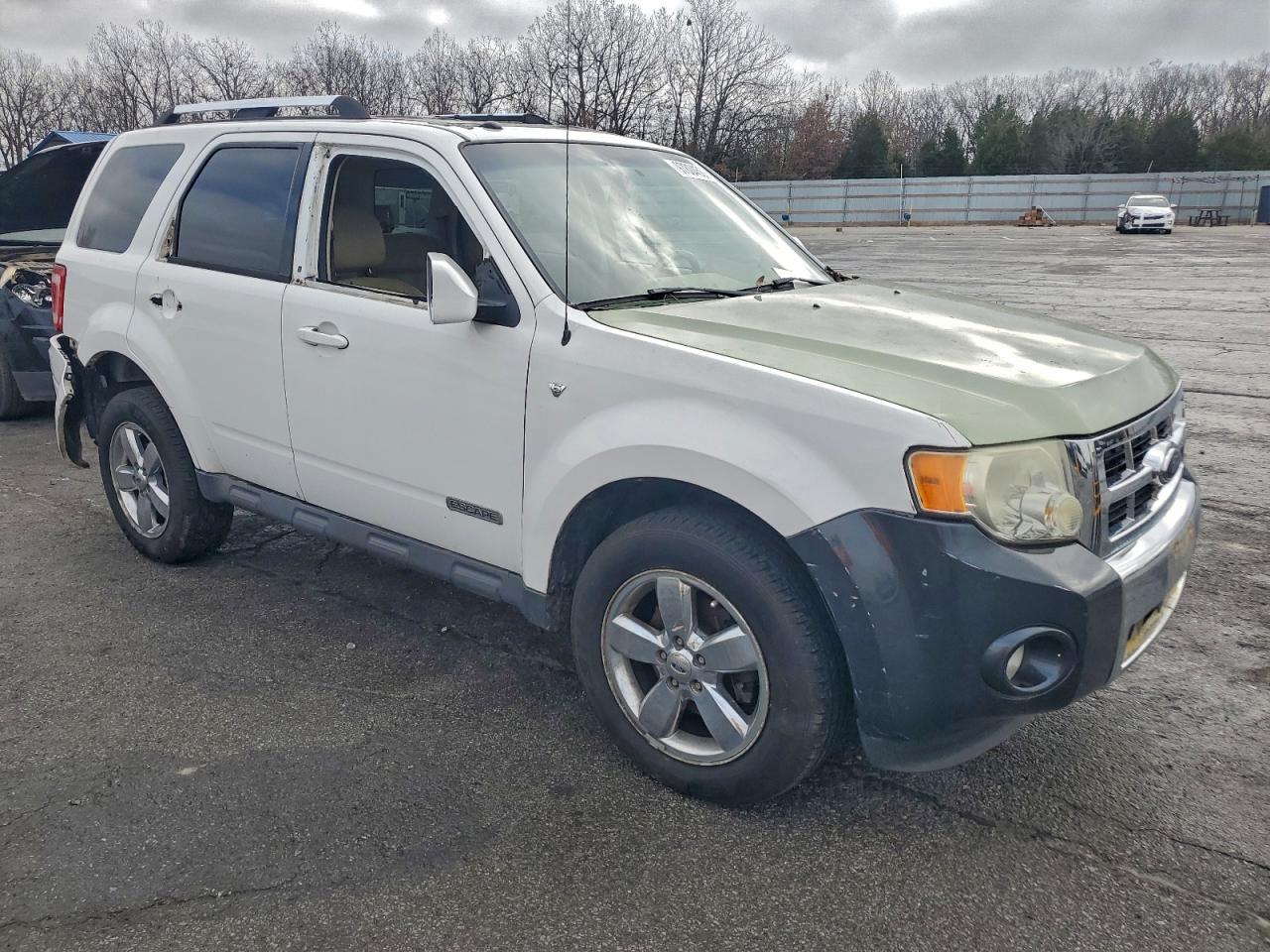 Ford Escape Limited Image 2