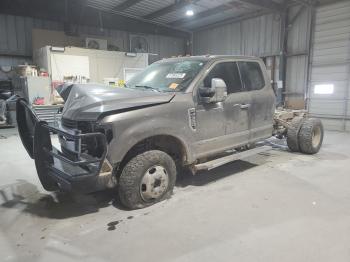  Salvage Ford F-350