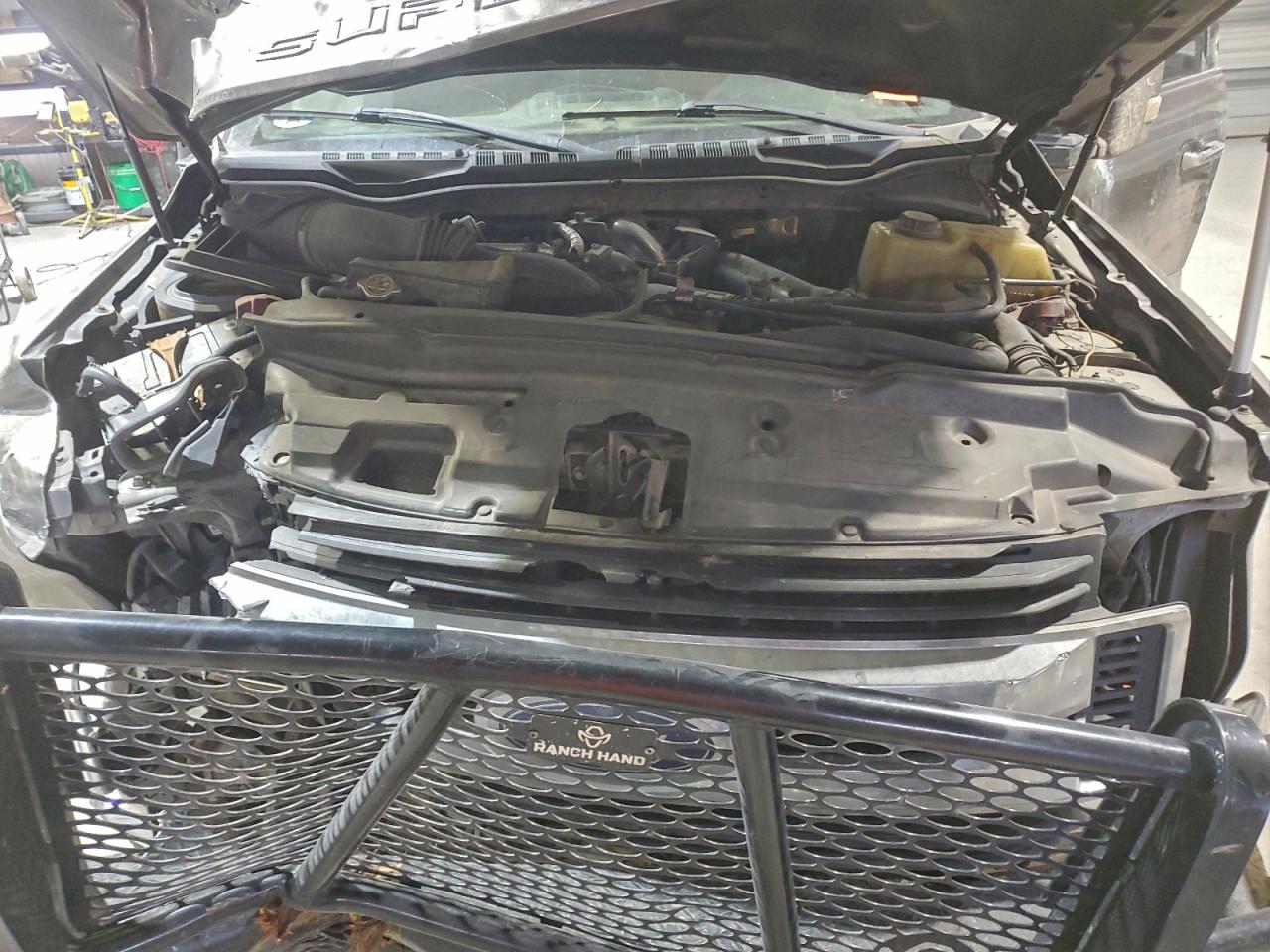 Ford F-350 Super Duty Image 9