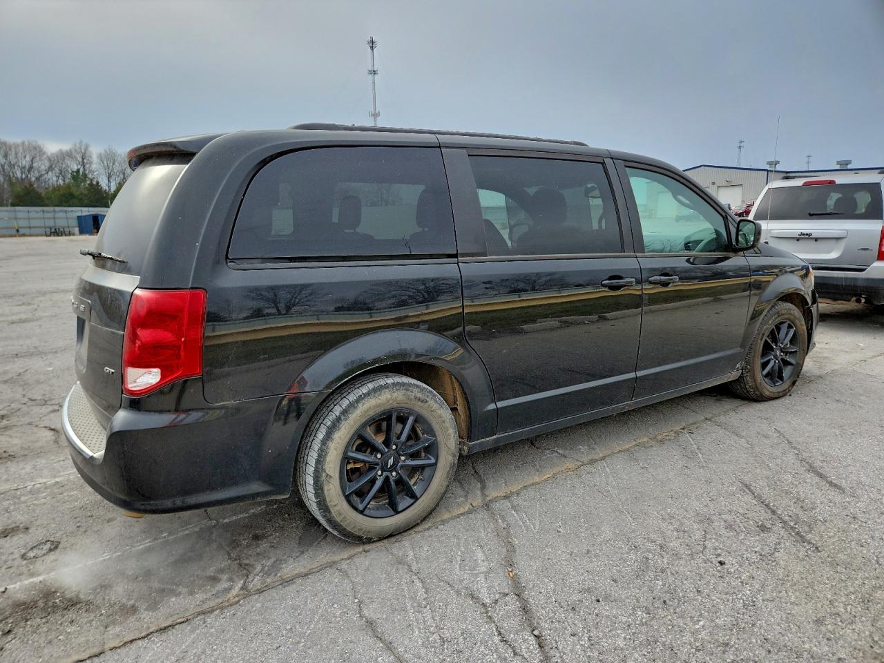 Dodge Caravan Gt Image 12