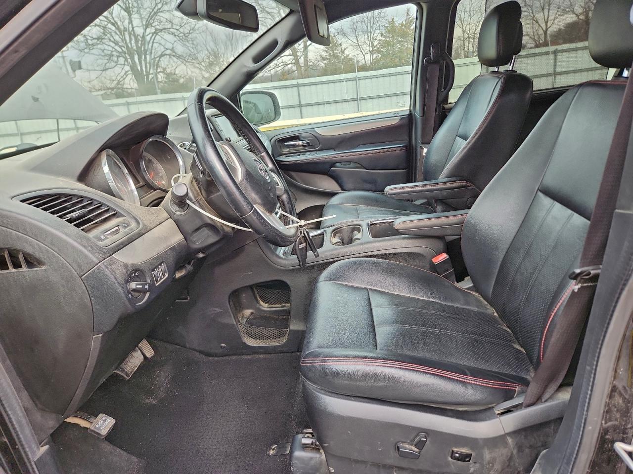 Dodge Caravan Gt Image 8