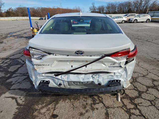 Toyota Corolla Le Image 6