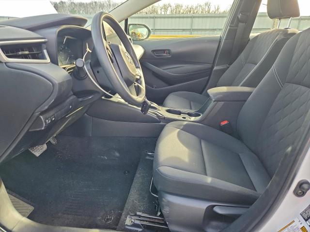 Toyota Corolla Le Image 5