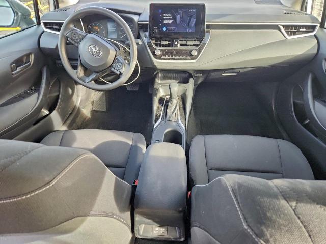 Toyota Corolla Le Image 9