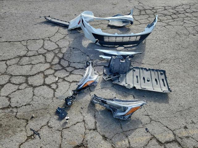 Toyota Corolla Le Image 12