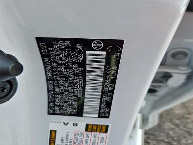 Toyota Corolla Le Image 13