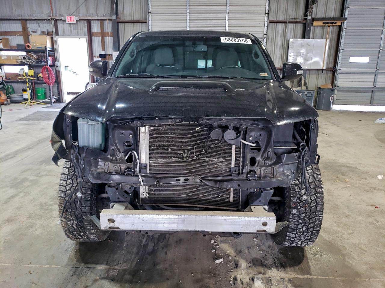 Toyota Tacoma Image 6