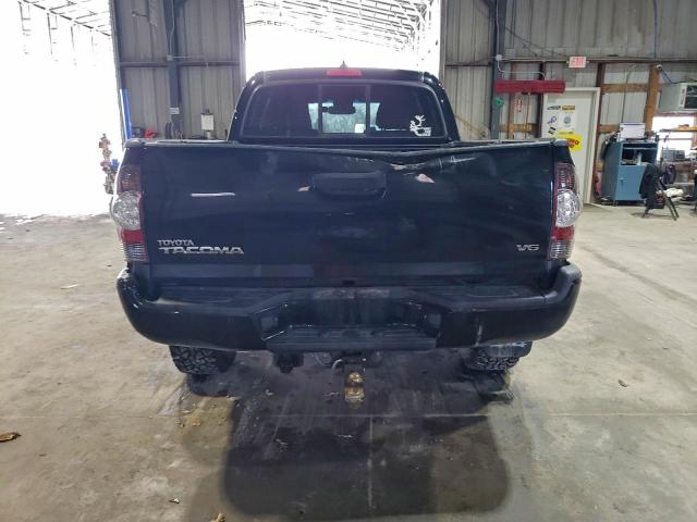 Toyota Tacoma Image 4