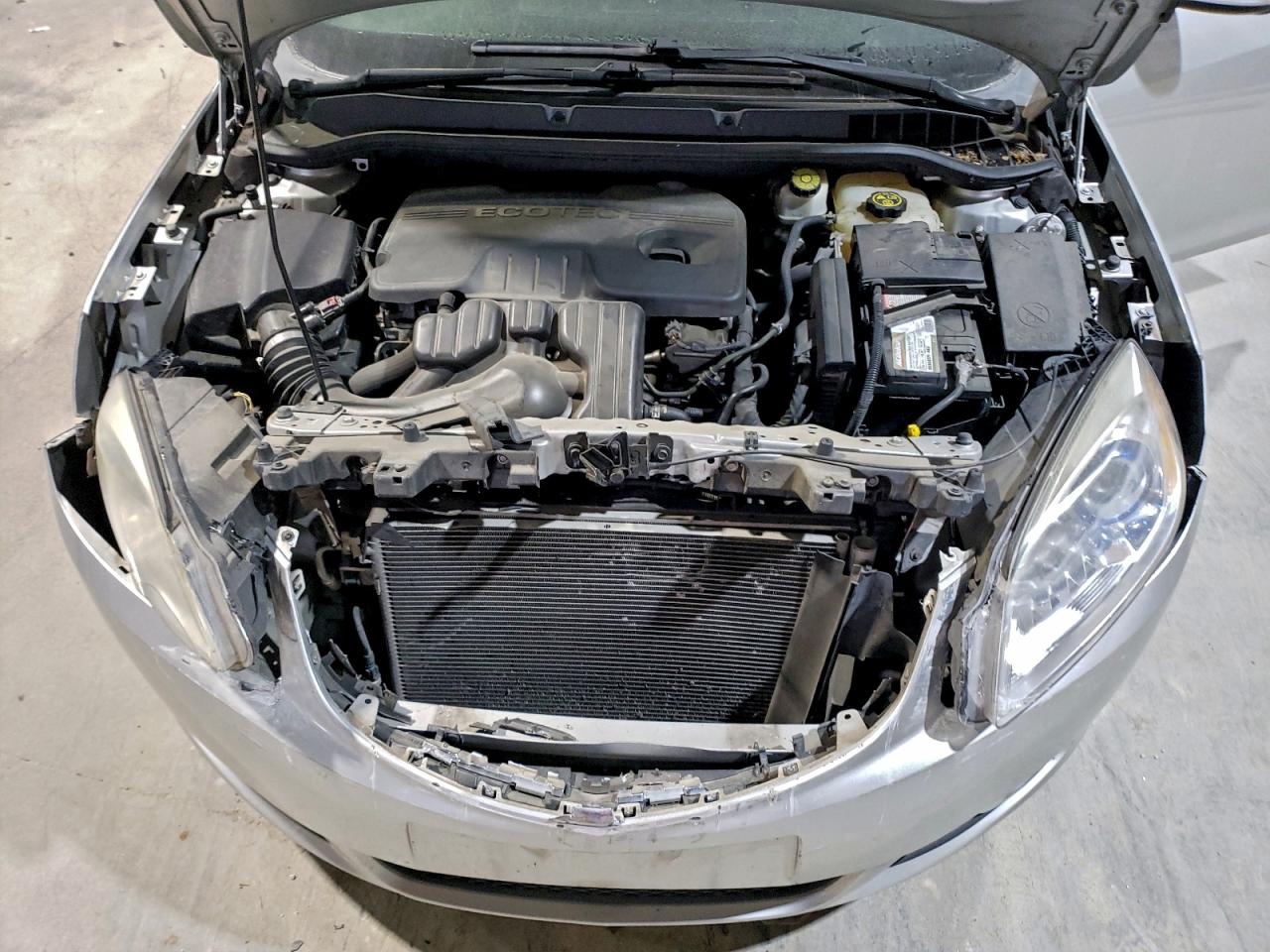 Buick Verano Sport Touring Image 4