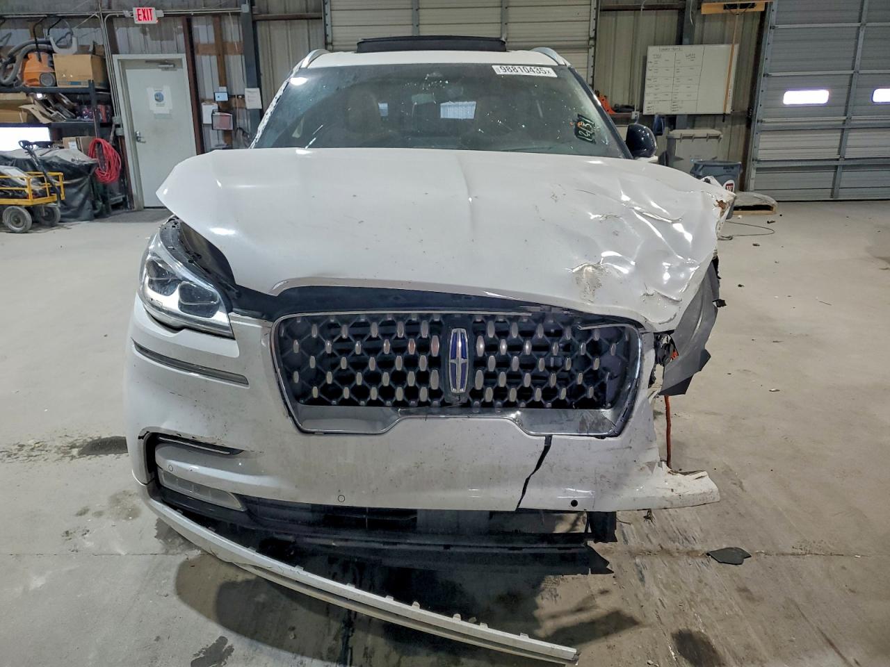 Lincoln Aviator Grand Touring Image 4