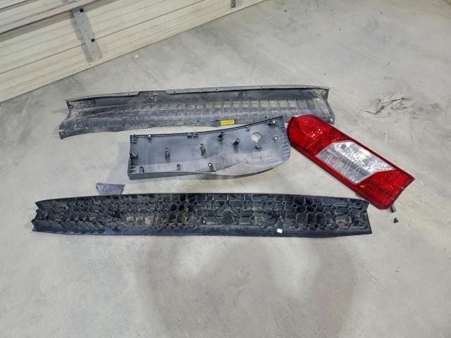 Ford Transit T-350 Image 9