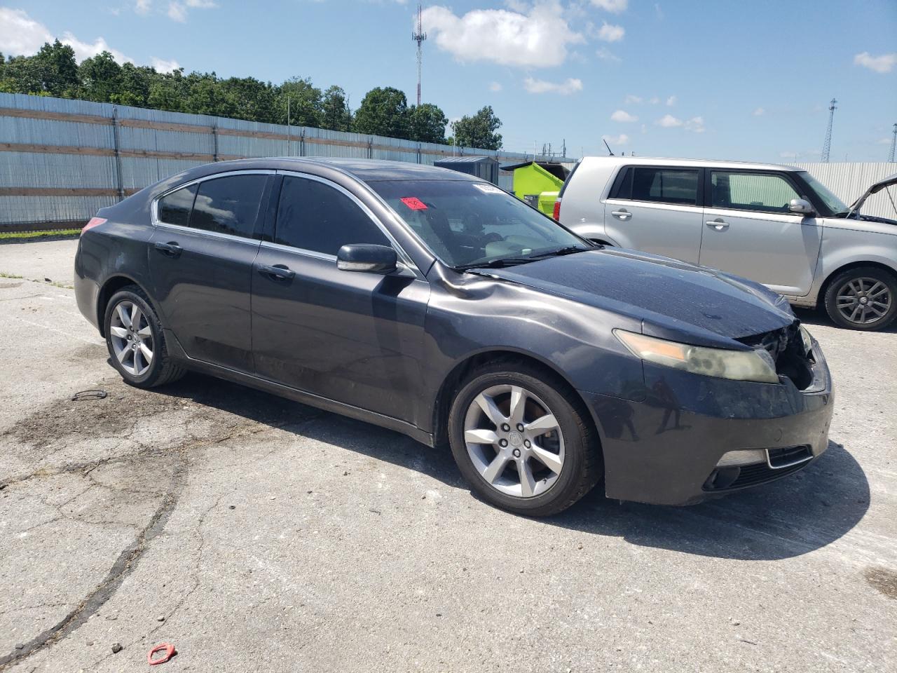 Acura TL Image 2