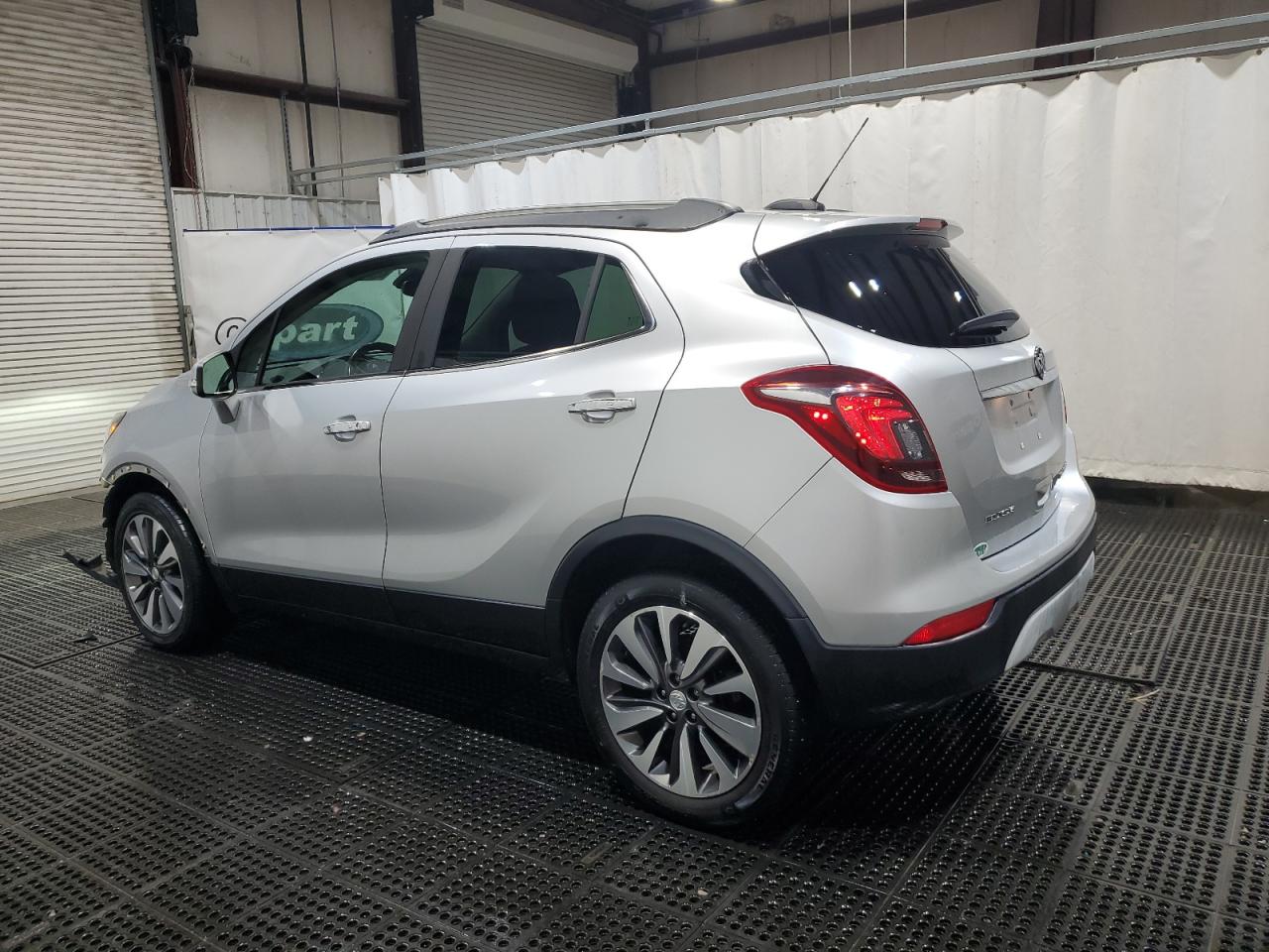 Buick Encore Essence Image 3