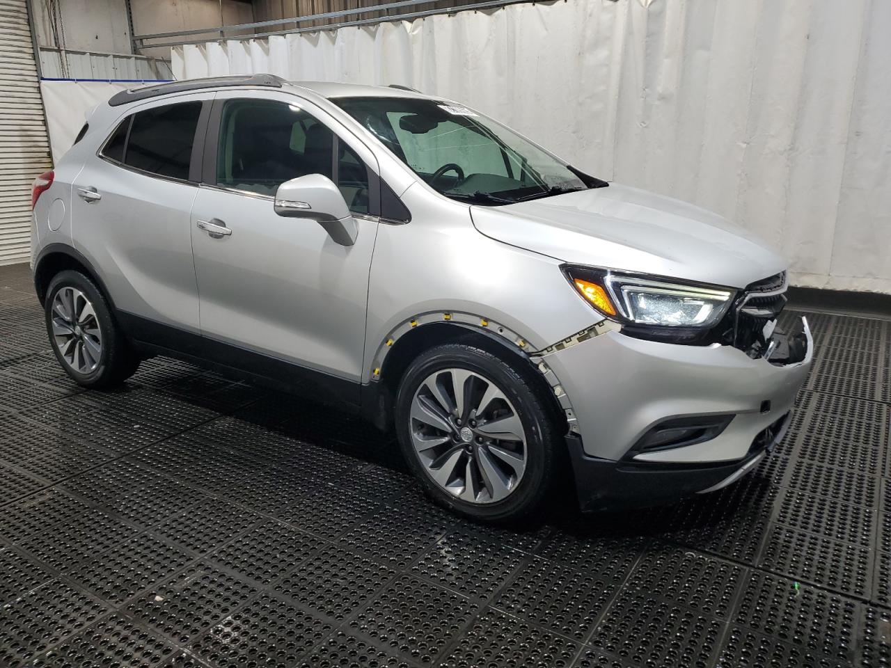 Buick Encore Essence Image 11