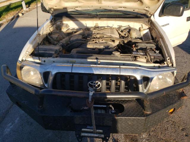 Toyota Tacoma Double Cab Image 2