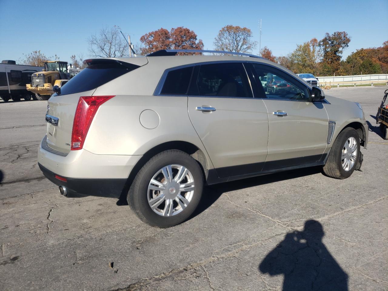 Cadillac SRX Luxury Collection Image 3