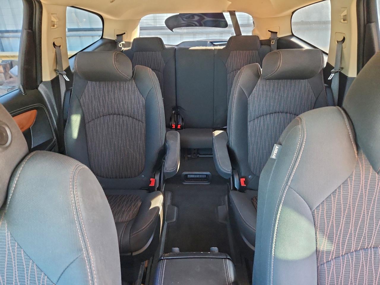 Chevrolet Traverse Lt Image 12