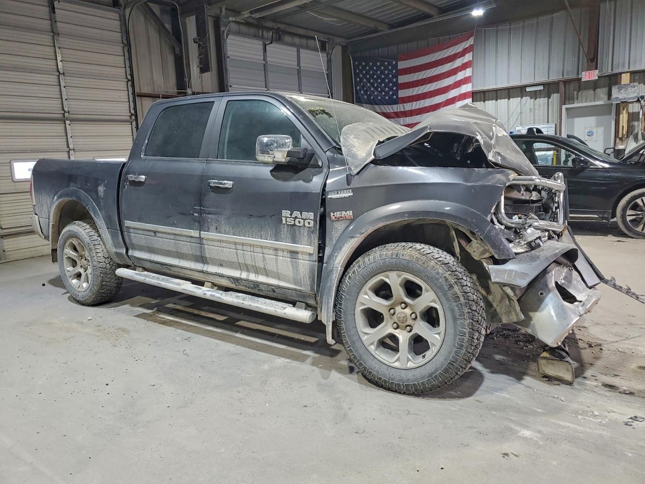 Ram 1500 Laramie Image 2