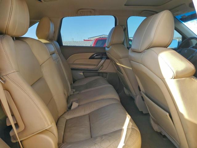 Acura MDX Image 12