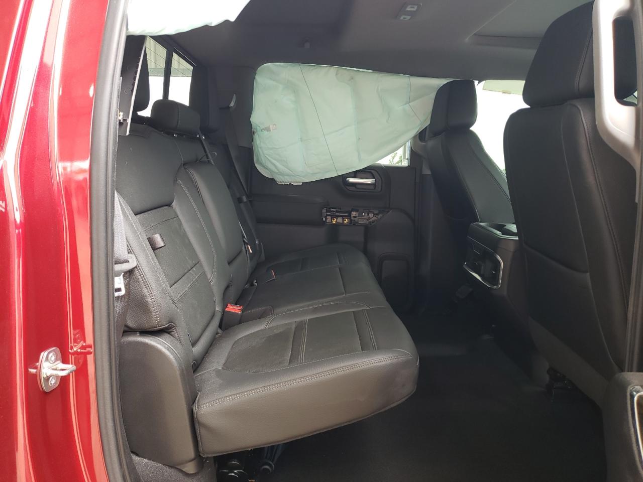 GMC Sierra K1500 Denali Image 12