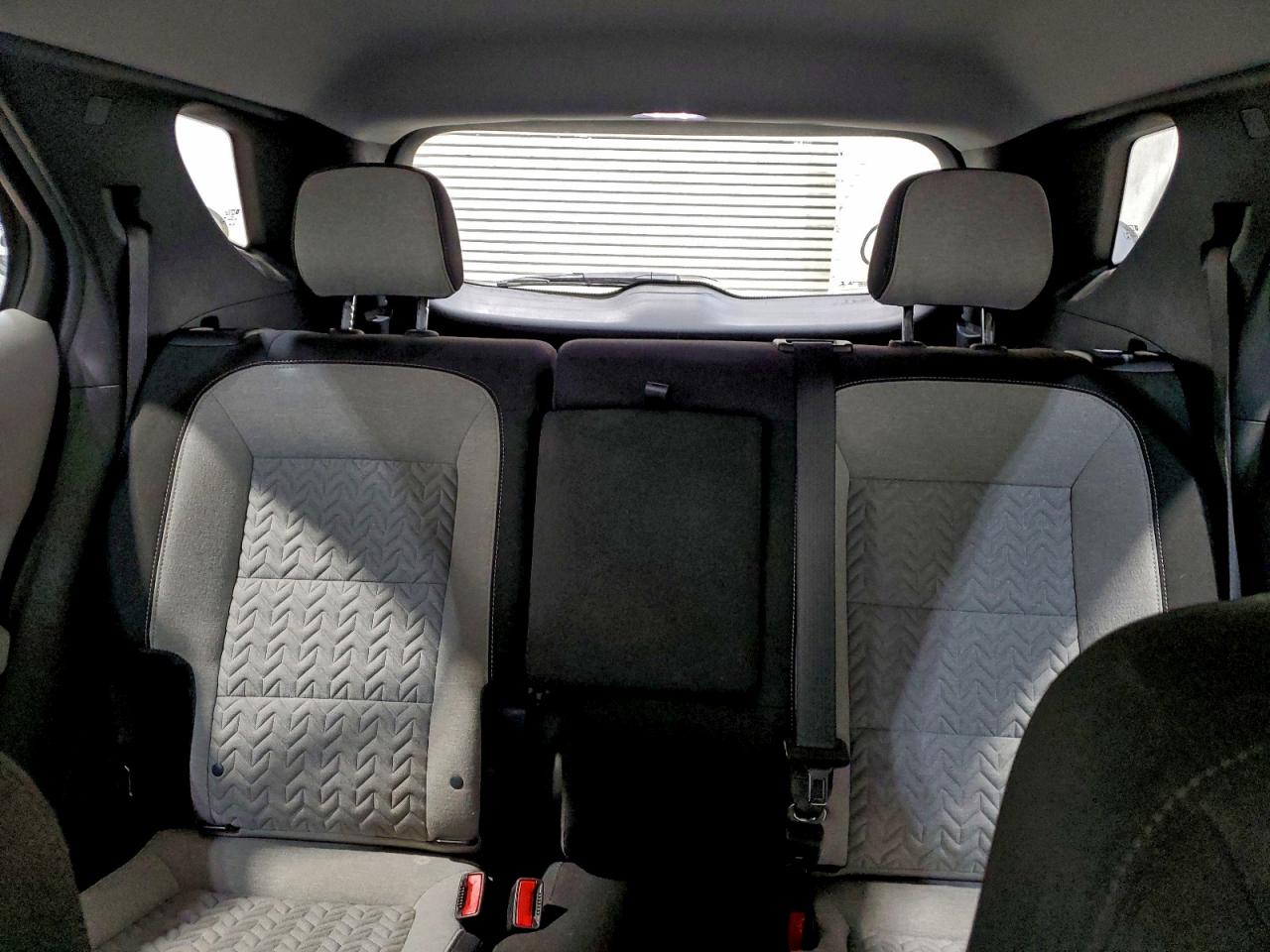 Chevrolet Equinox Ls Image 9