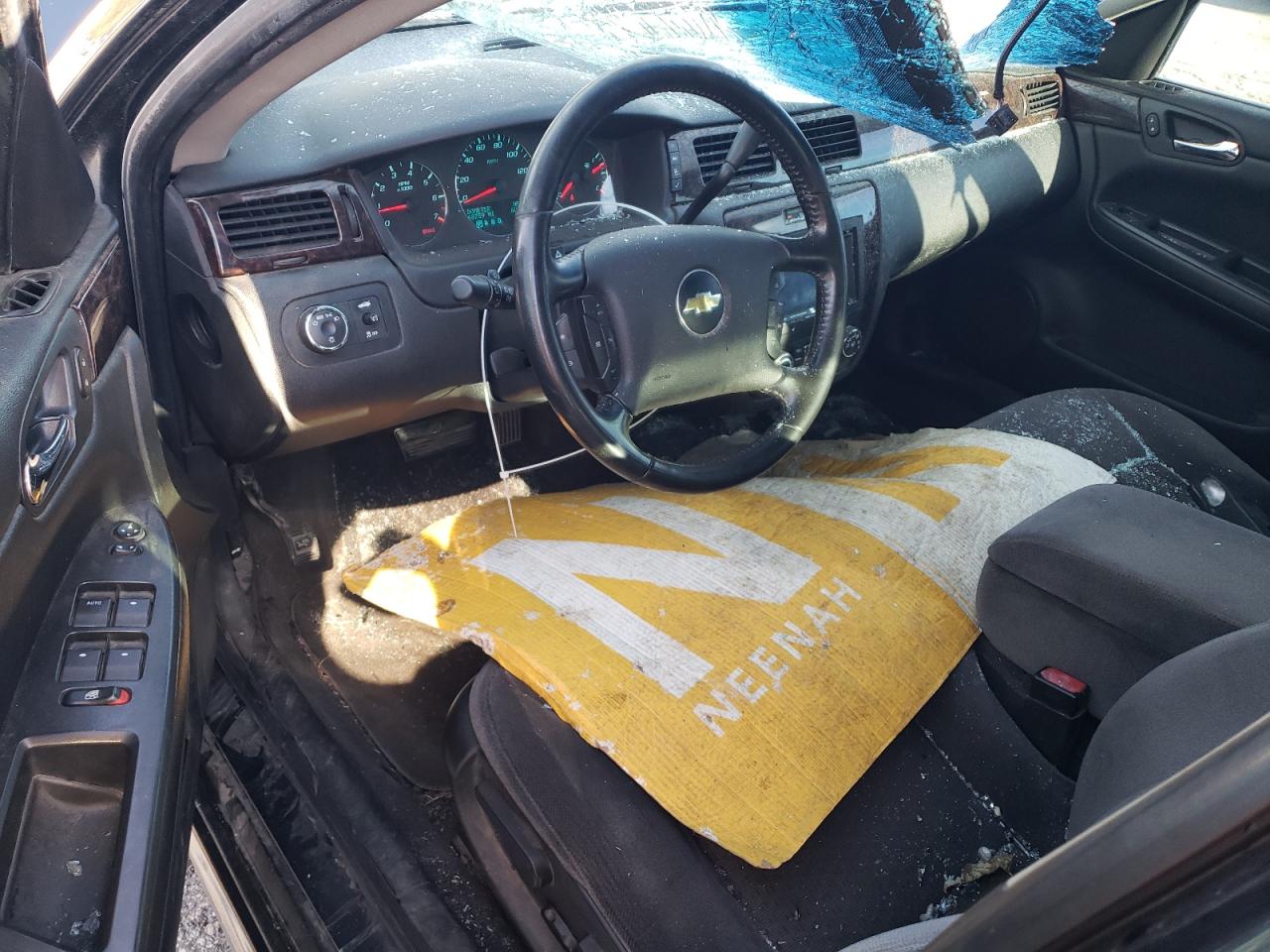 Chevrolet Impala Lt Image 10