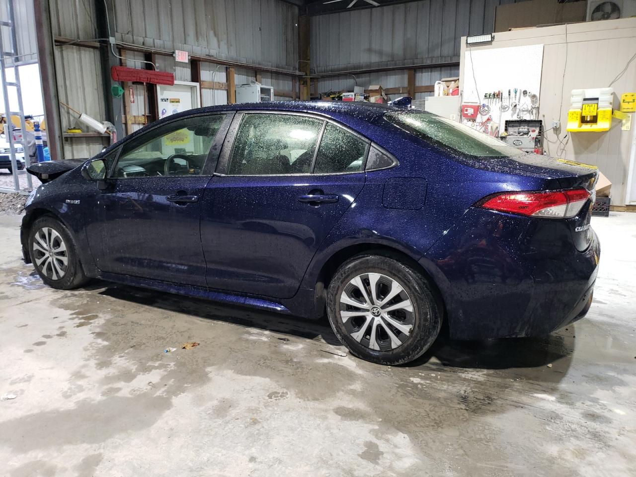 Toyota Corolla Le Image 8