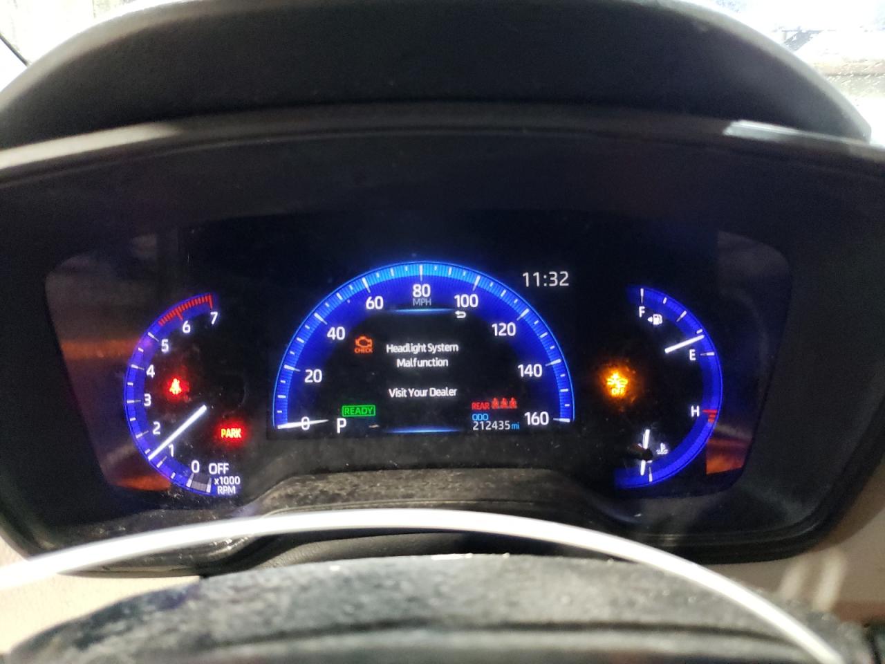 Toyota Corolla Le Image 7