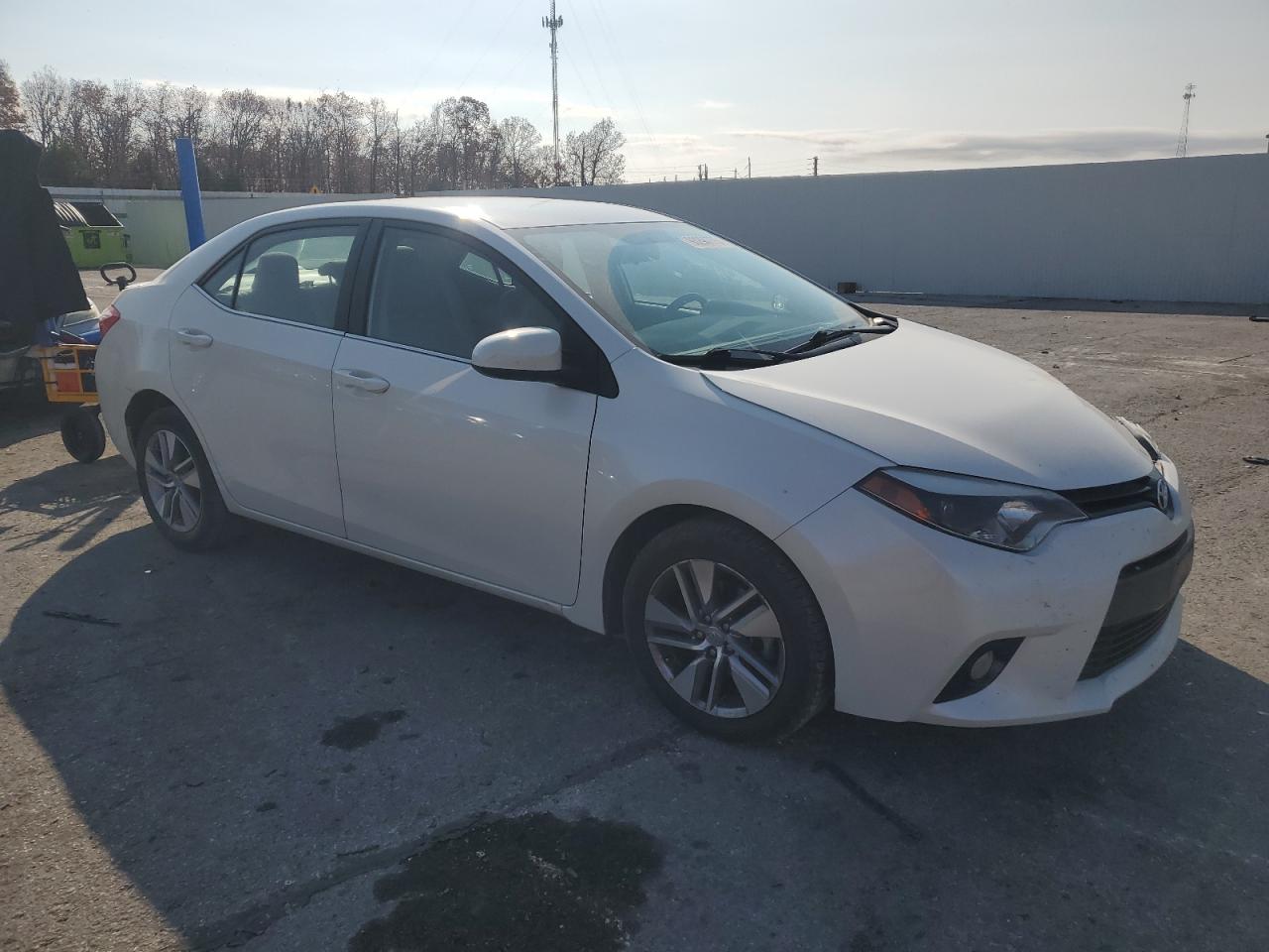 Toyota Corolla Eco Image 9