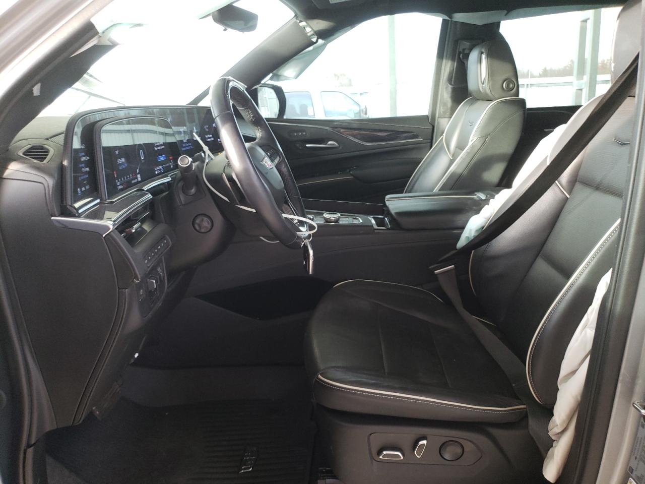 Cadillac Escalade Esv Sport Image 7