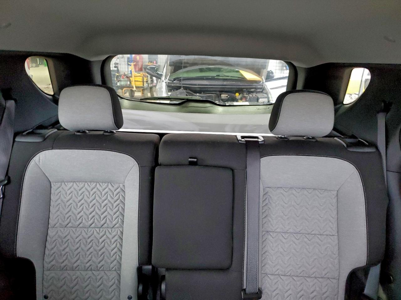 Chevrolet Equinox Ls Image 6