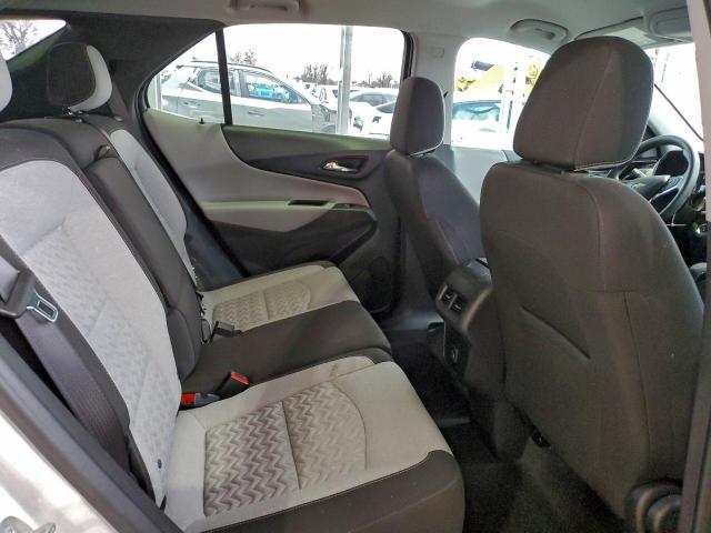 Chevrolet Equinox Ls Image 12