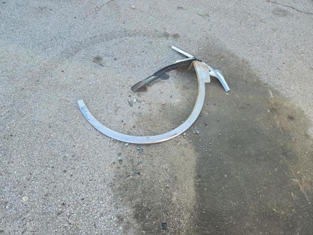 Buick Envision Essence Image 12