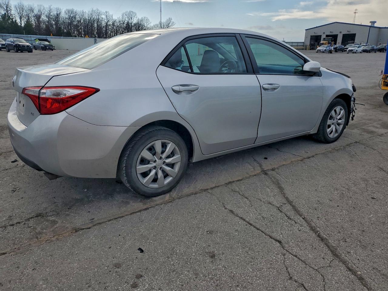 Toyota Corolla L Image 7