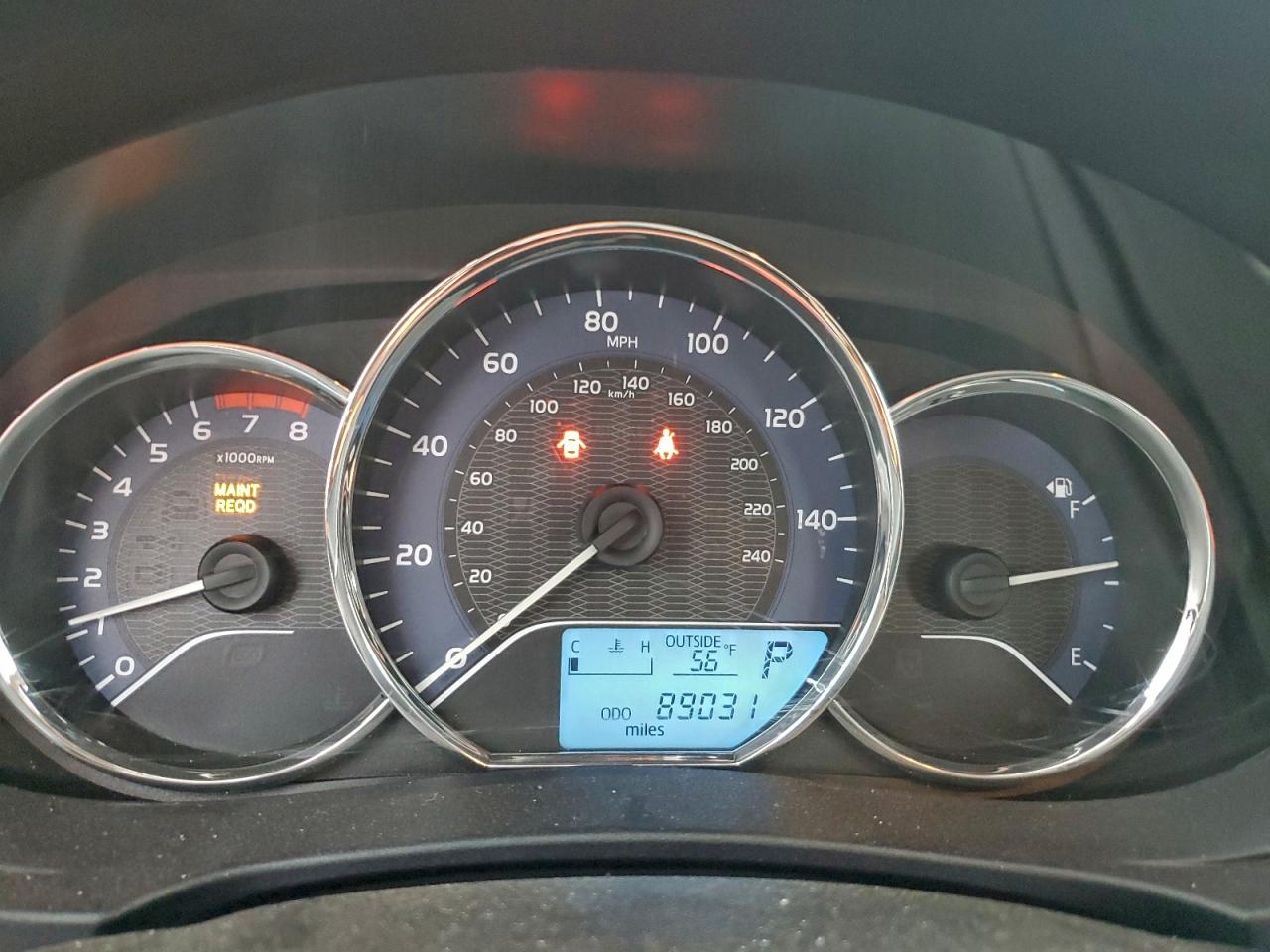 Toyota Corolla L Image 9