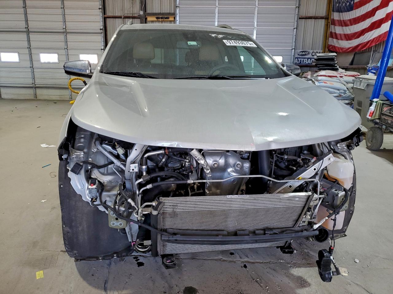 Chevrolet Equinox Premier Image 6