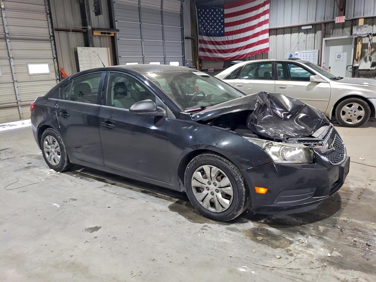 Chevrolet Cruze Ls Image 3