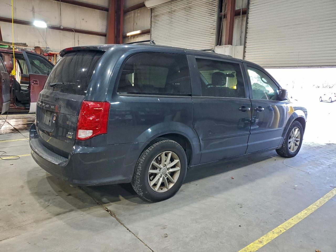Dodge Caravan Sxt Image 4