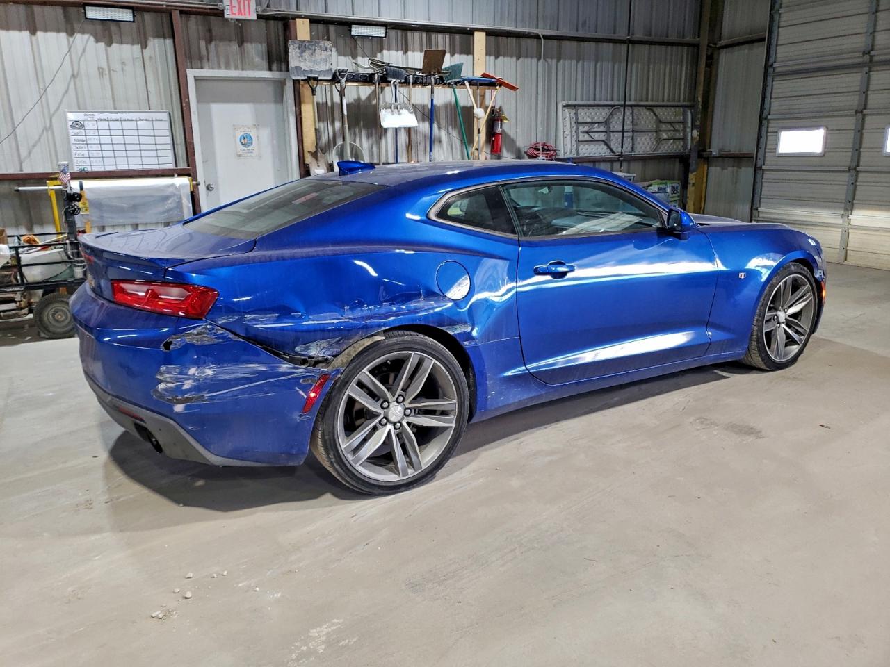 Chevrolet Camaro Lt Image 9