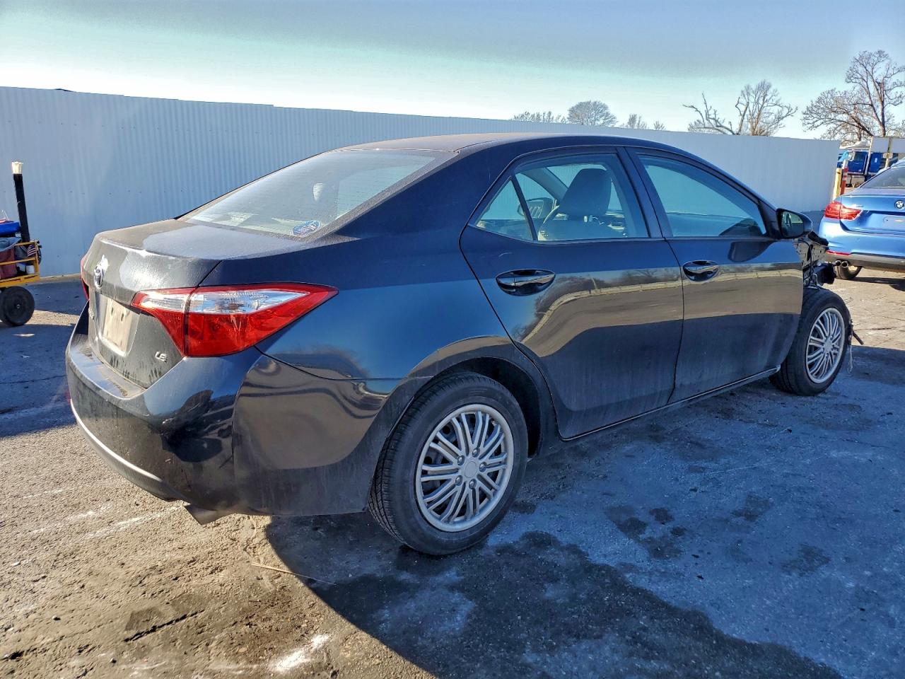 Toyota Corolla L Image 7