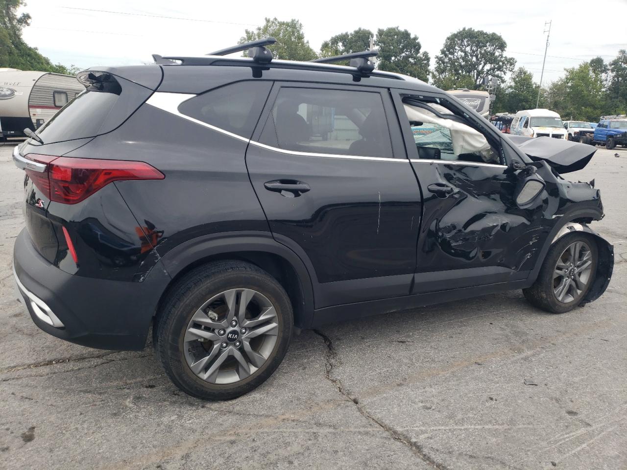 Kia Seltos S Image 3