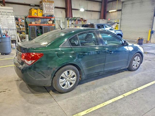 Chevrolet Cruze Ls Image 13