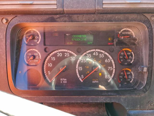 Freightliner Cascadia Image 7