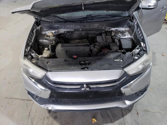 Mitsubishi Outlander Es Image 8