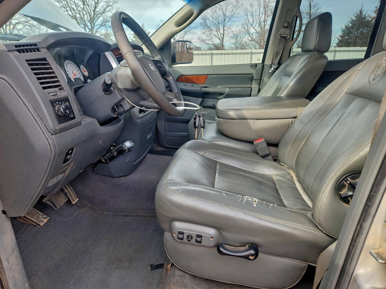 Dodge Ram 3500 St Image 8