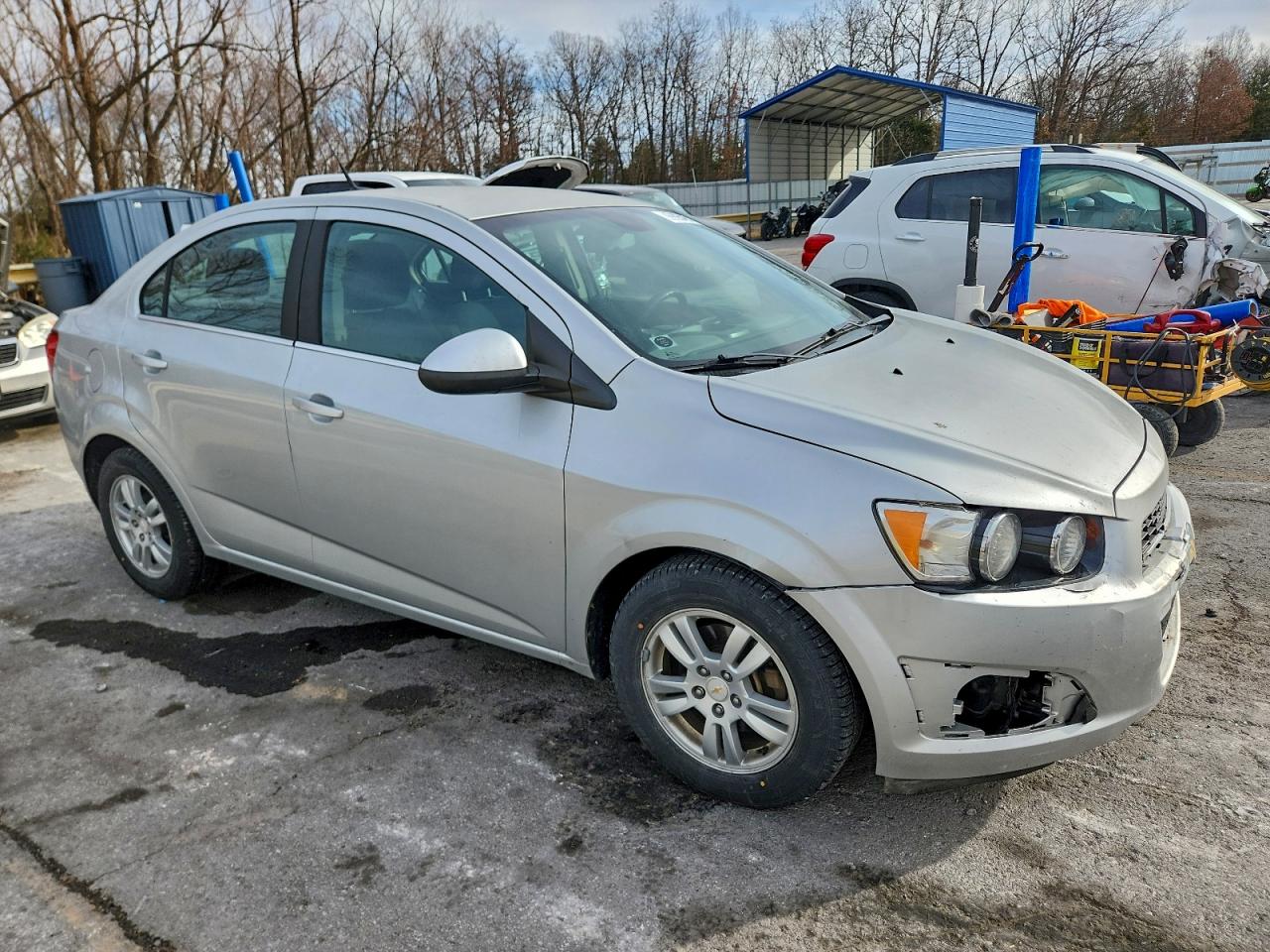 Chevrolet Sonic Lt Image 4