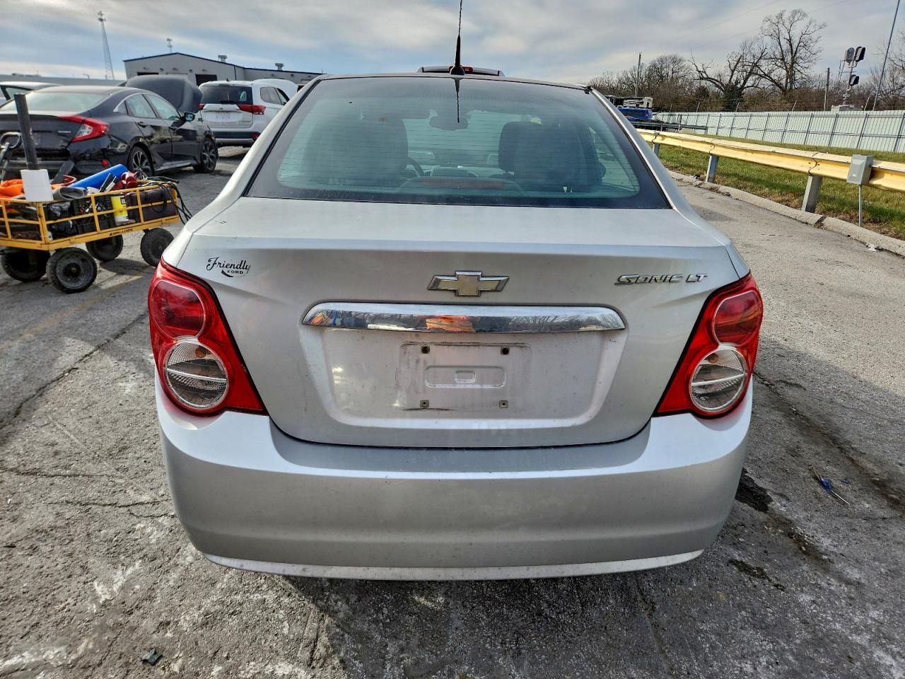 Chevrolet Sonic Lt Image 10