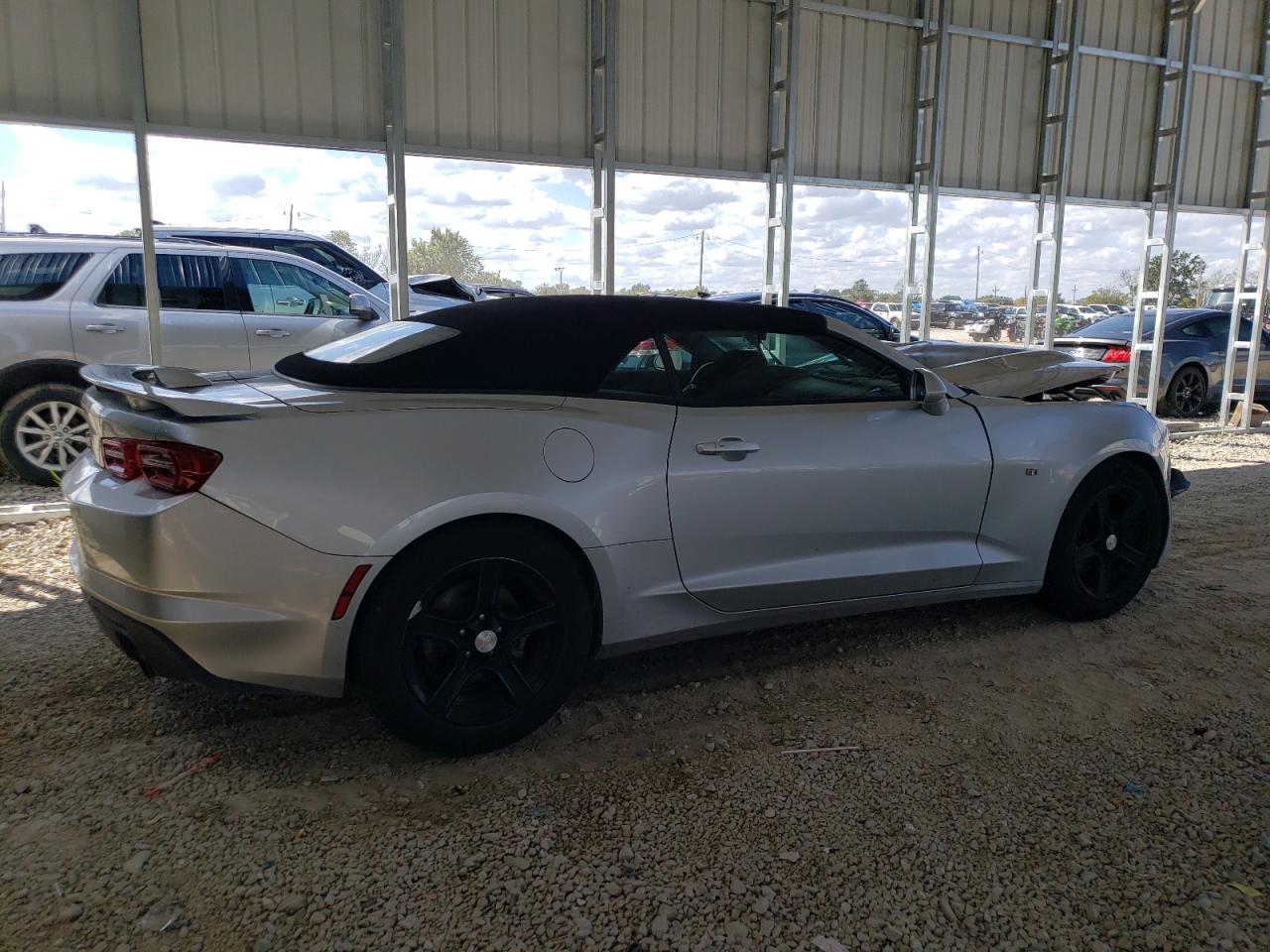 Chevrolet Camaro Ls Image 2