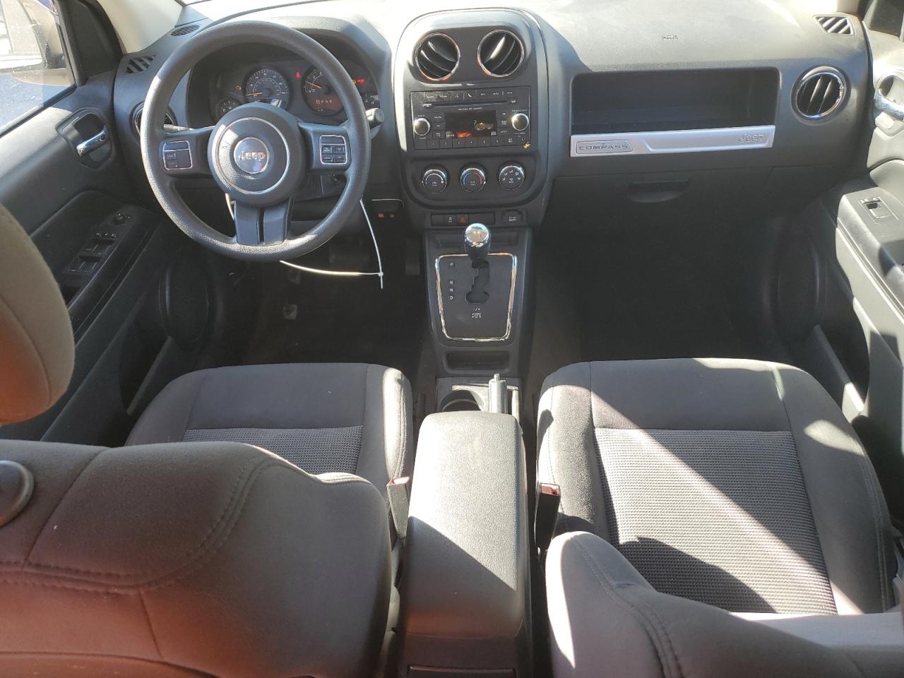 Jeep Compass Sport Image 3