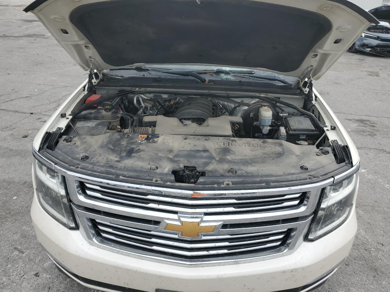 Chevrolet Suburban C1500 Ltz Image 7